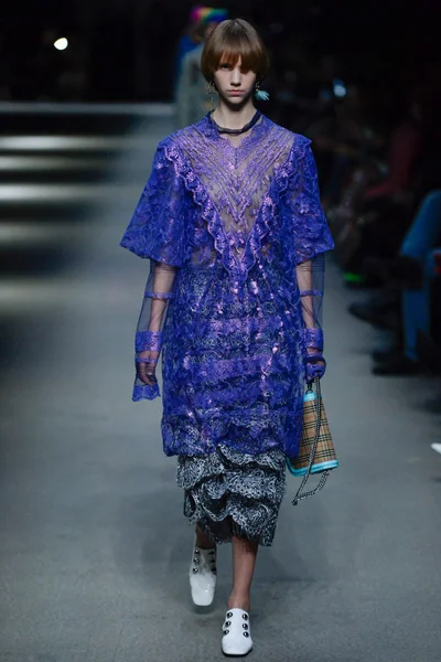 Look 52